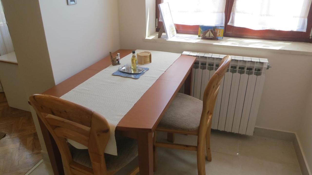 Studio Apartment Branka Malinska Δωμάτιο φωτογραφία